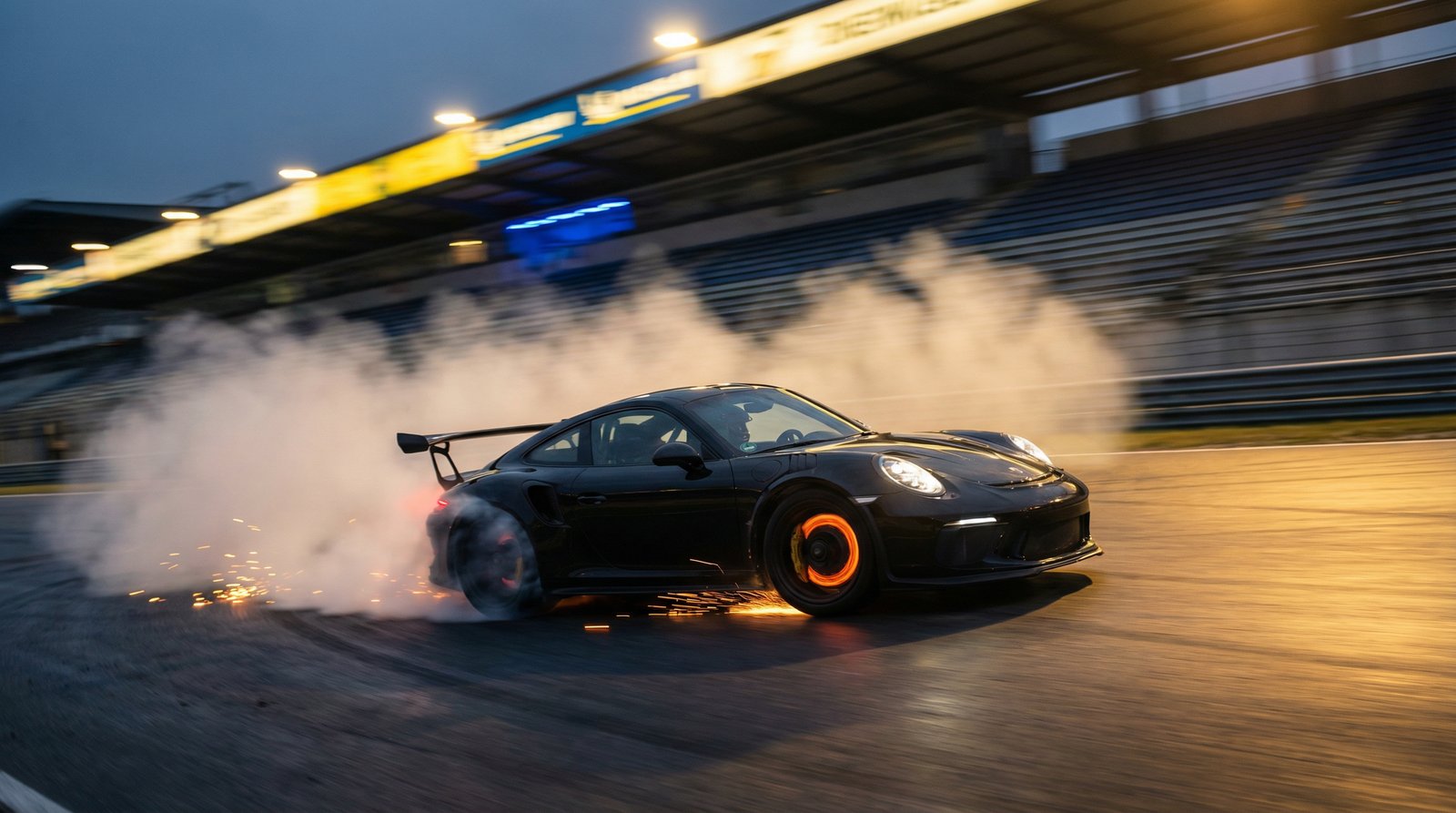 呦呦视频保时捷漂移视频教程